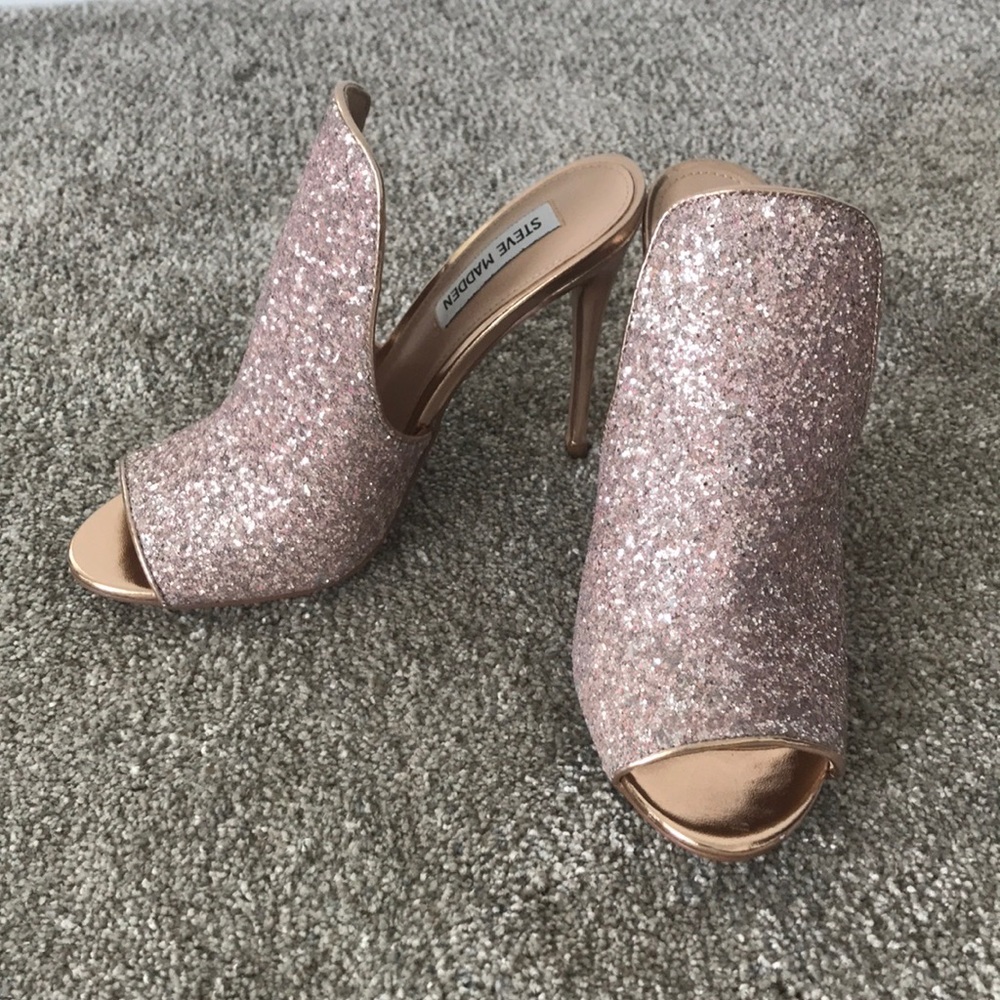 🍾 Steve Madden Champagne Heels 🍾
